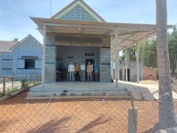 Công đoàn Sở Xây dựng hỗ trợ hộ nghèo xây dựng nhà ở.